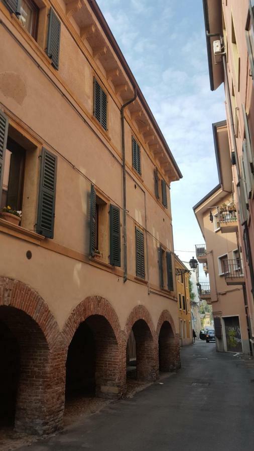 La Casa Sui Portici Apartment Verona Bagian luar foto
