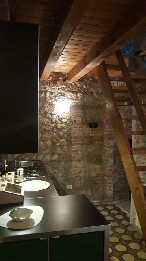 La Casa Sui Portici Apartment Verona Bagian luar foto