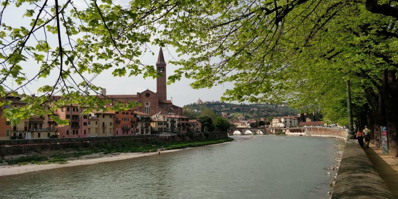 La Casa Sui Portici Apartment Verona Bagian luar foto
